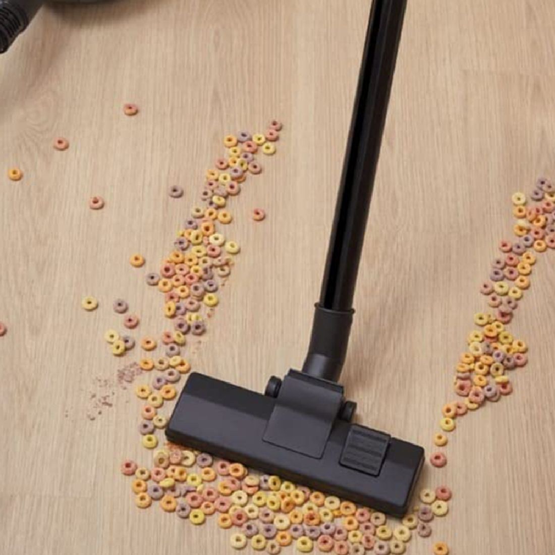 Maxxvac with Cyclonic Technology Canister Vacuum Cleaner - Image 4